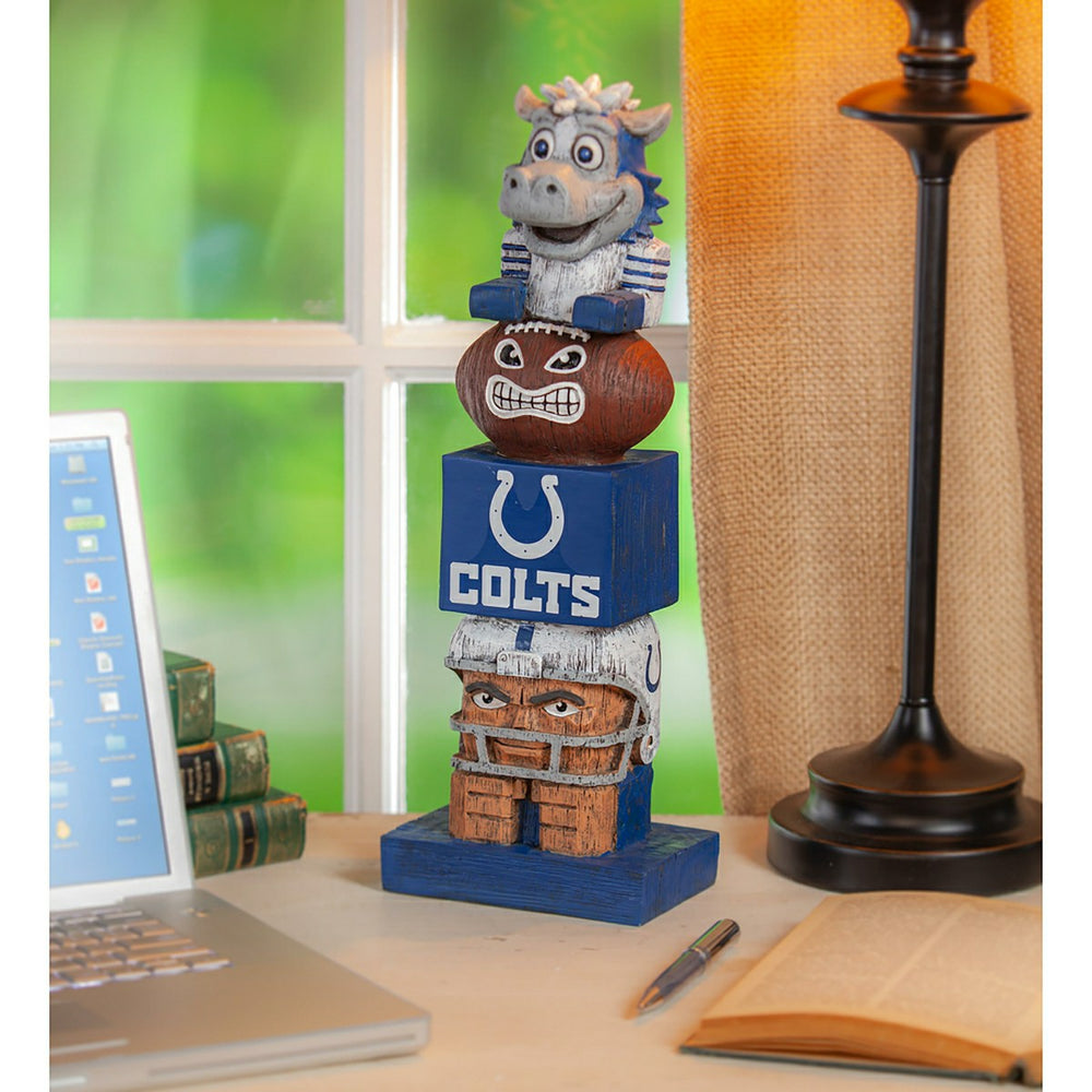 Team Garden Statue, Indianapolis Colts