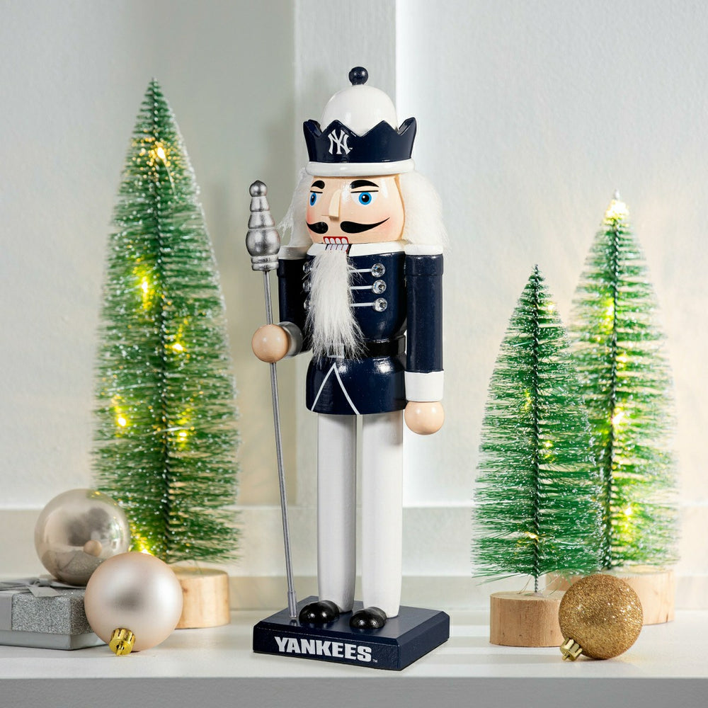 New York Yankees Nutcracker Statue