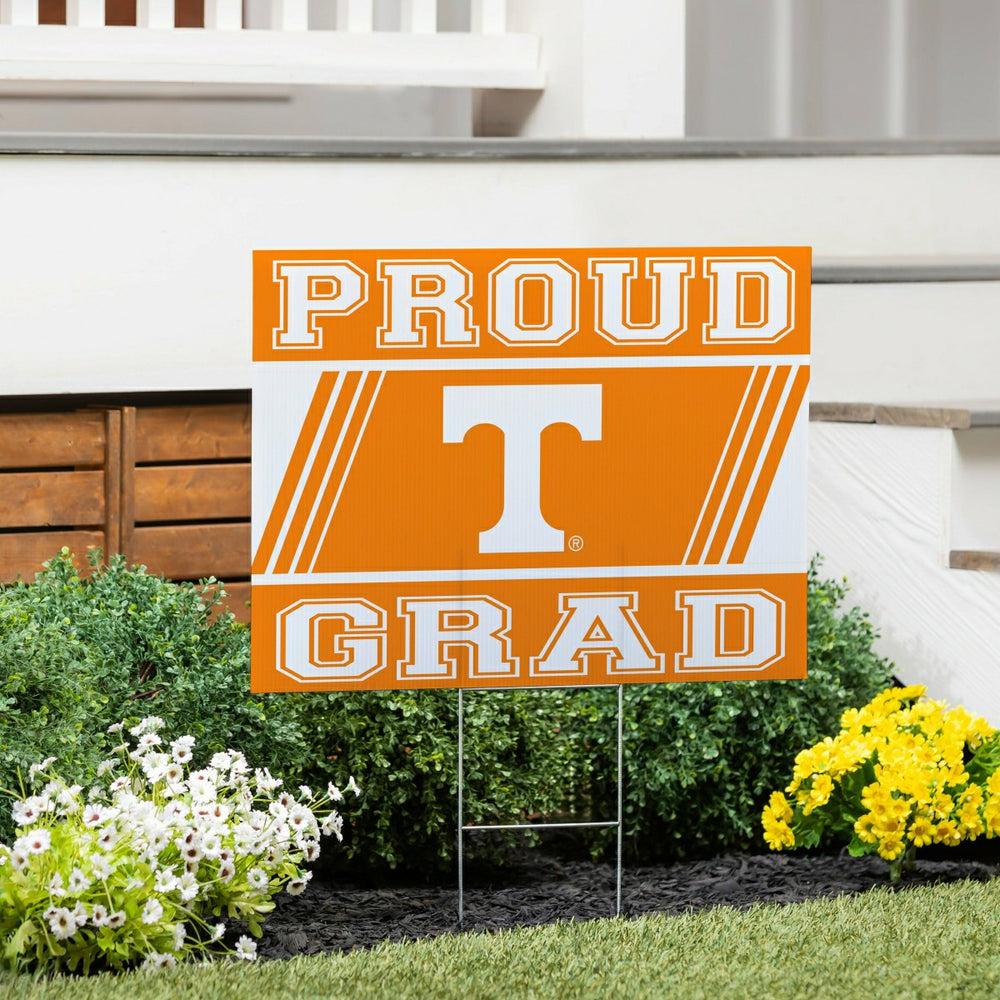 University of Tennessee Coroplast Yard Sign Graduate