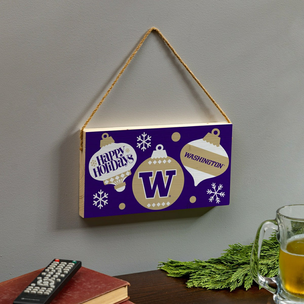 University of Washington Holiday Wood Wall Sign, 6x11