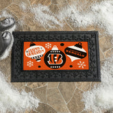 Cincinnati Bengals Holiday Flocked Coir Sassafras Switch Mat, 22"x10"