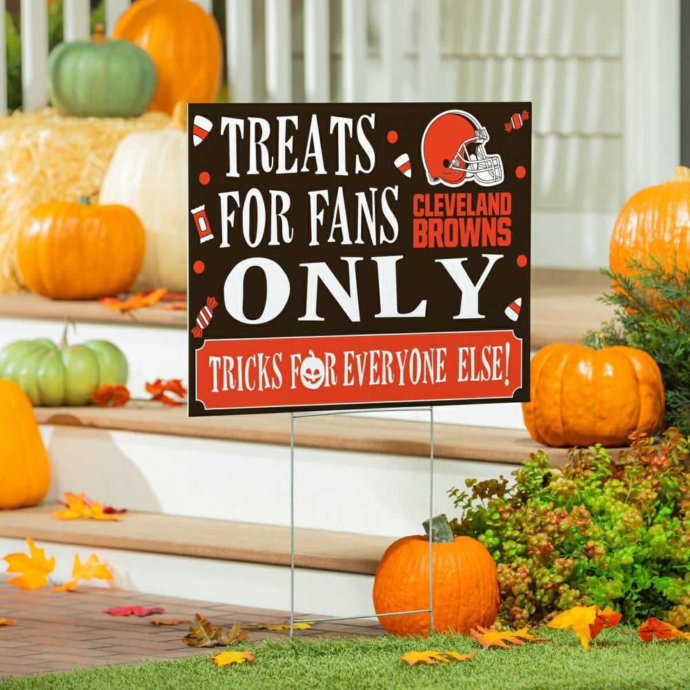 Cleveland Browns Yard Sign, Halloween Treats for Fans
