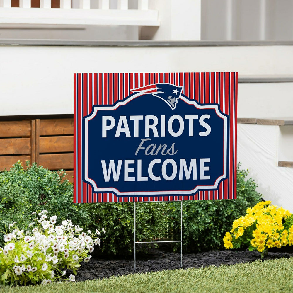 New England Patriots Coroplast Yard Sign, "Fans Welcome"