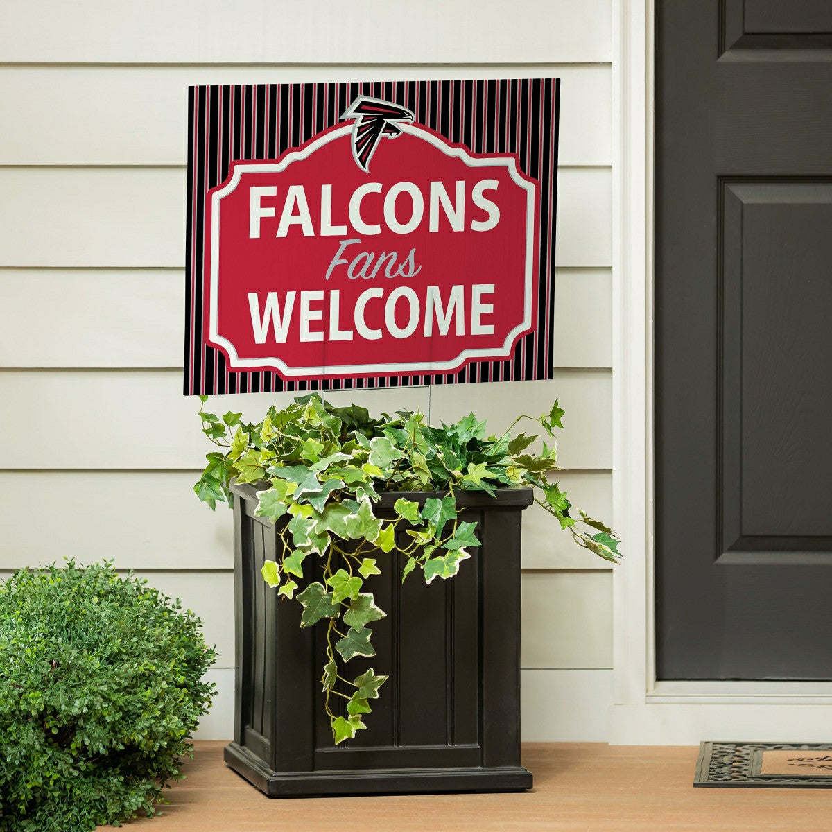 Atlanta Falcons Coroplast Yard Sign, "Fans Welcome"