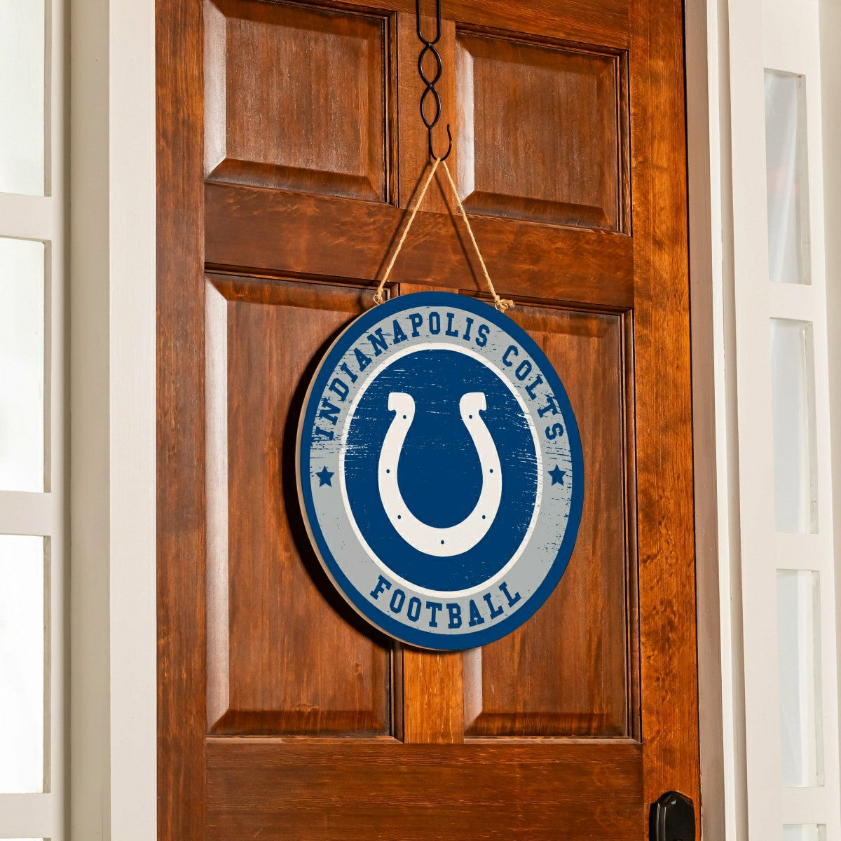Indianapolis Colts Round Door Décor with Hanging Rope, 18x18