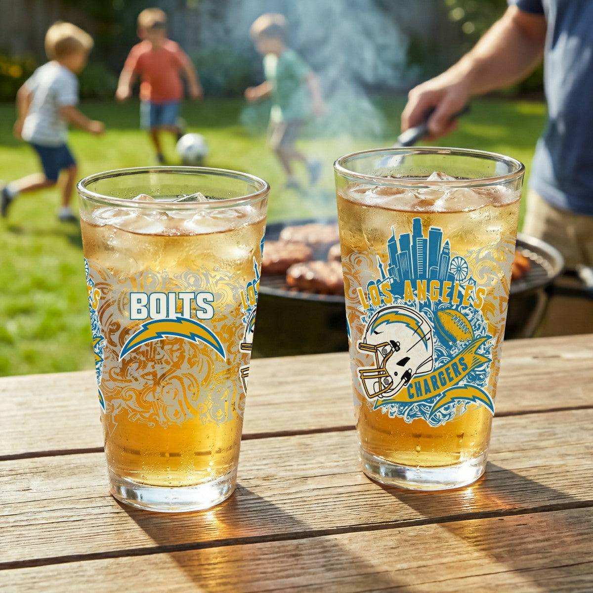 Los Angeles Chargers 16oz Glass pint, Set of 2