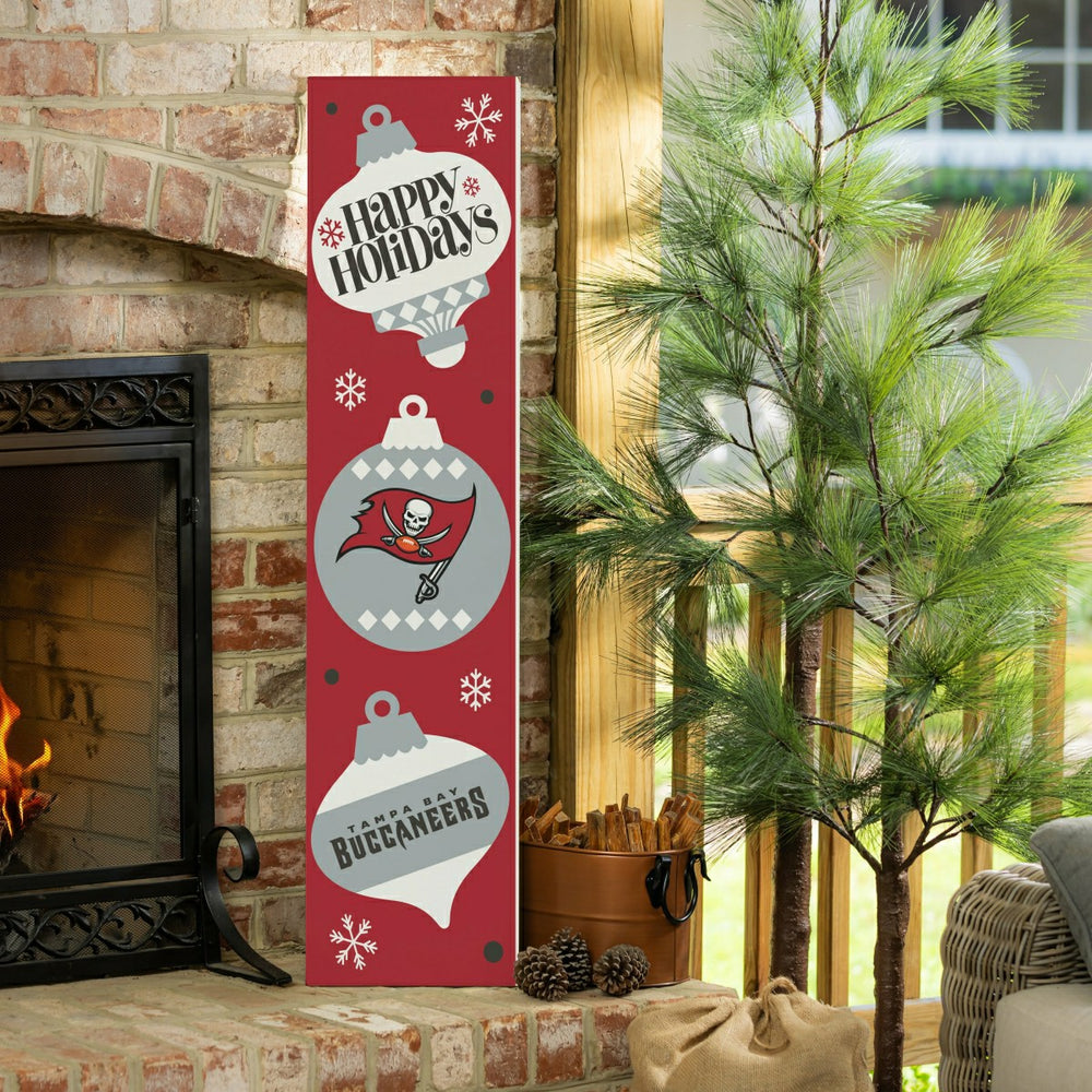 47" Double Sided Leaner, Tampa Bay Buccaneers, Christmas