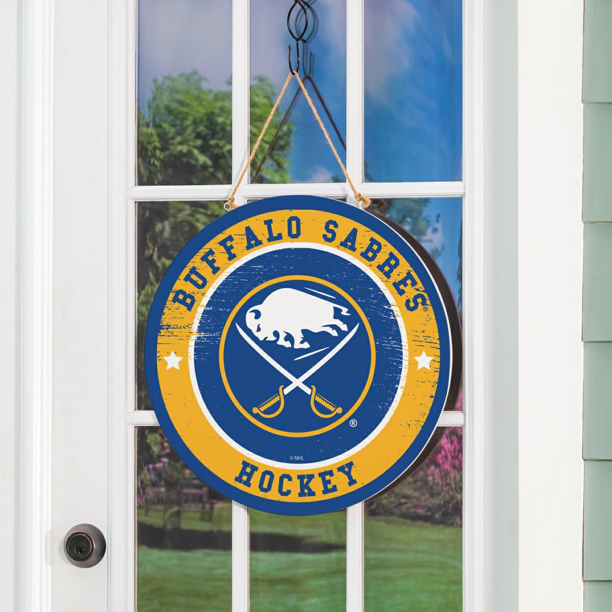 Buffalo Sabres Round Door Décor with Hanging Rope, 18x18