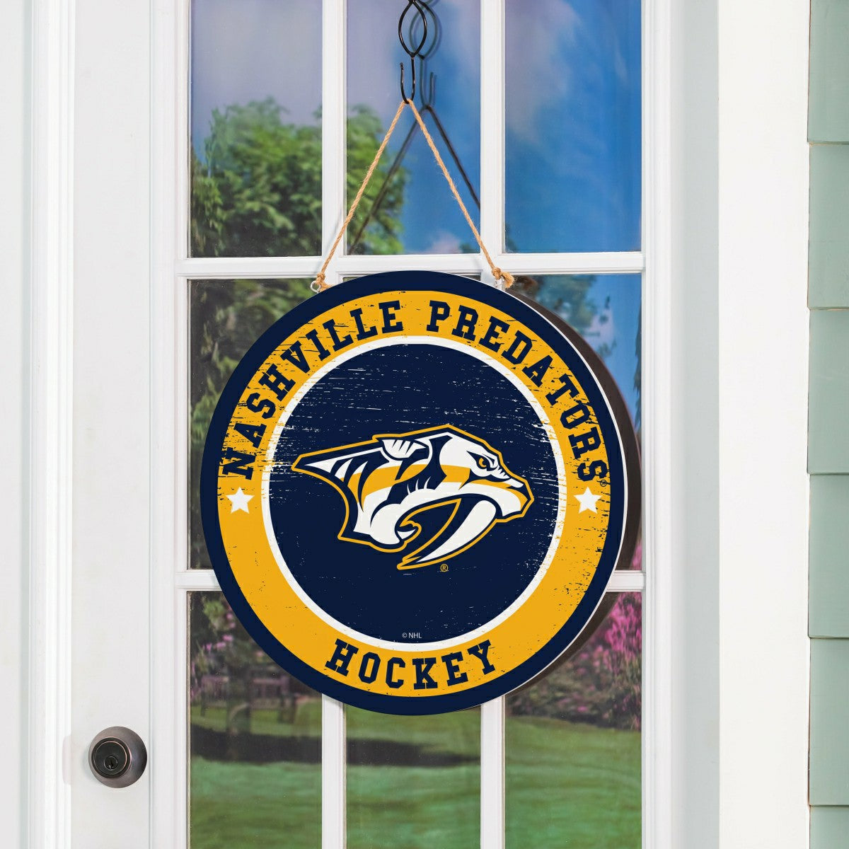 Nashville Predators Round Door Décor with Hanging Rope, 18x18