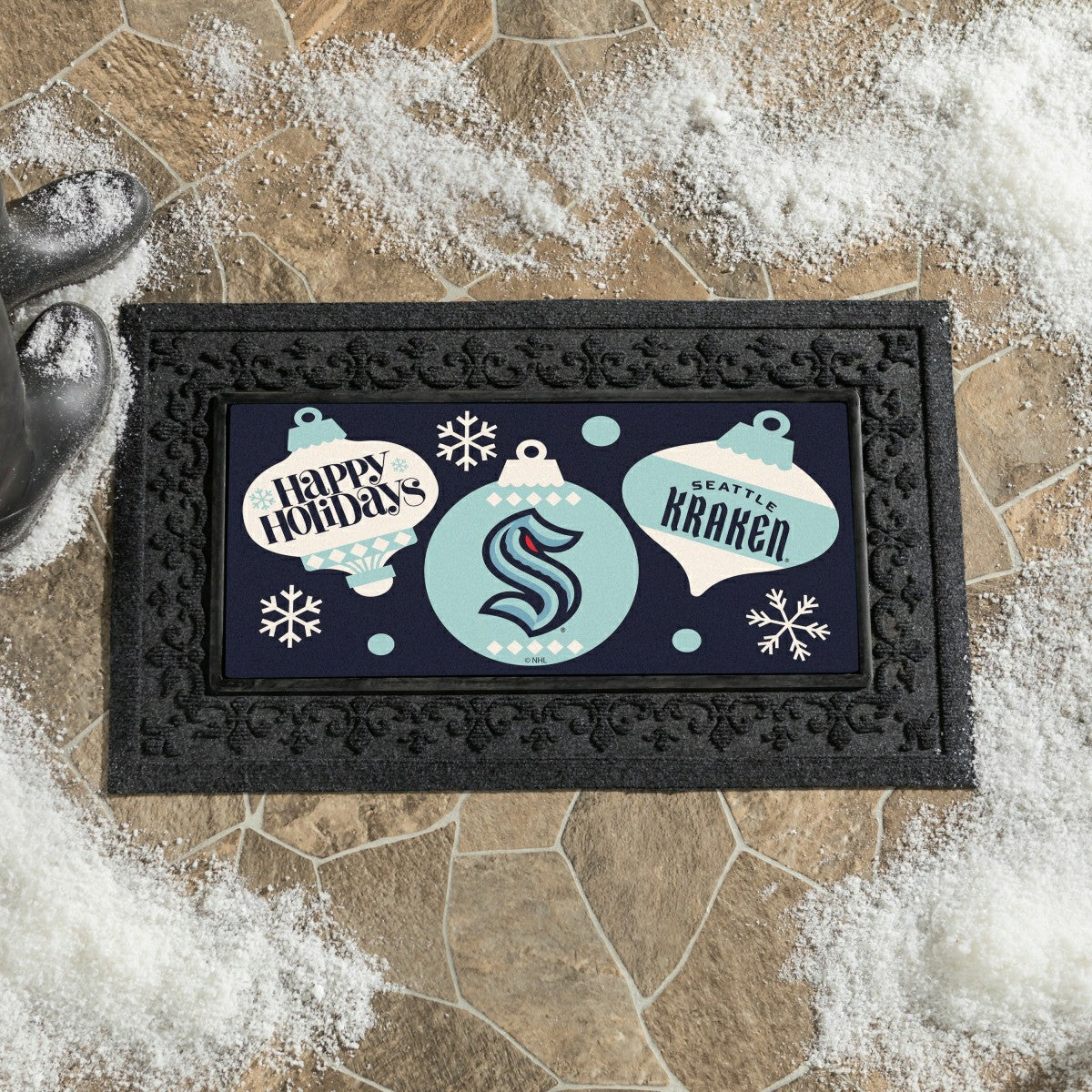 Seattle Kraken Holiday Flocked Coir Sassafras Switch Mat, 22"x10"