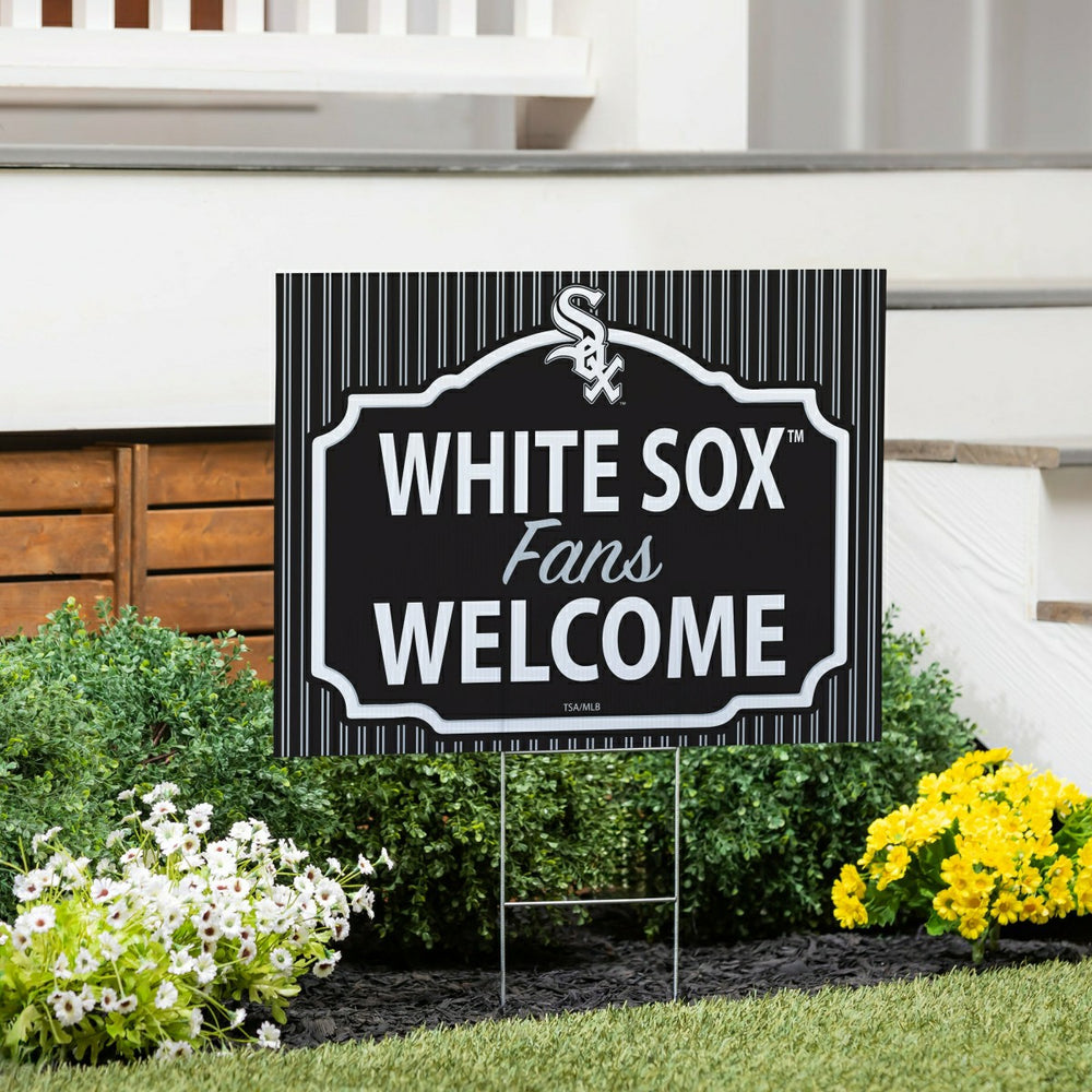Chicago White Sox Coroplast Yard Sign, "Fans Welcome"