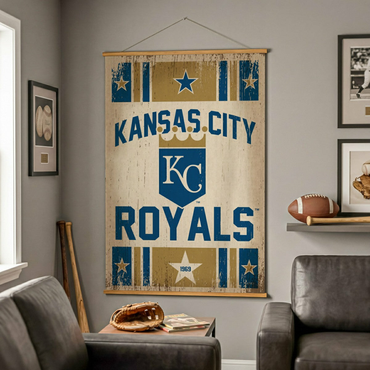 Kansas City Royals, Canvas Wall Tapestry, Large, 54x36