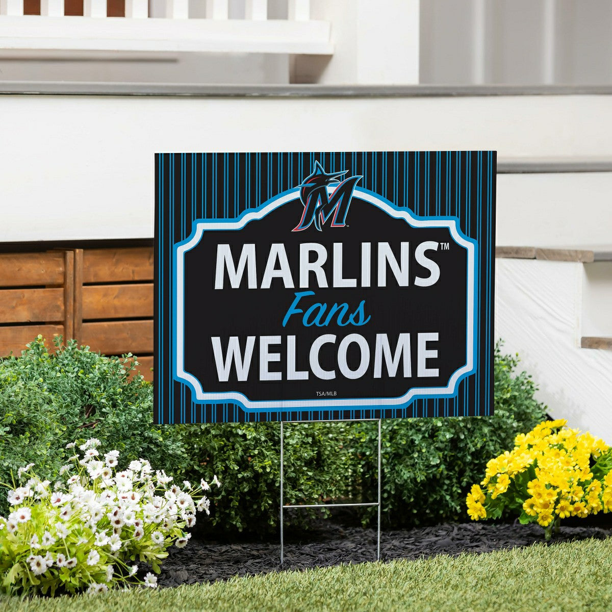 Miami Marlins Coroplast Yard Sign, "Fans Welcome"