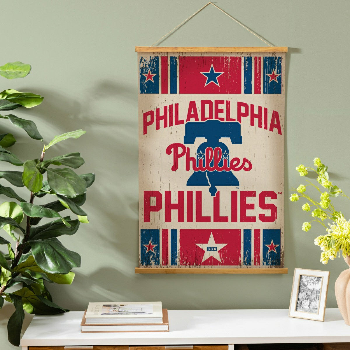 Philadelphia Phillies, Canvas Wall Tapestry, Medium, 36x24