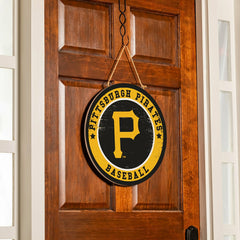 Pittsburgh Pirates Round Door Décor with Hanging Rope, 18x18