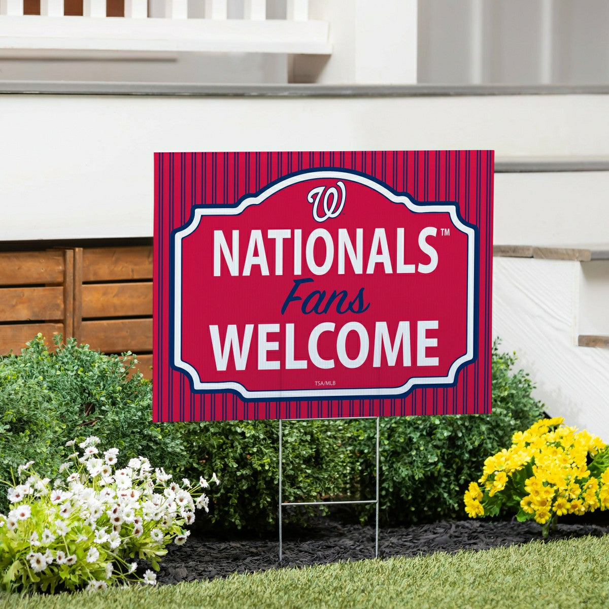 Washington Nationals Coroplast Yard Sign, "Fans Welcome"