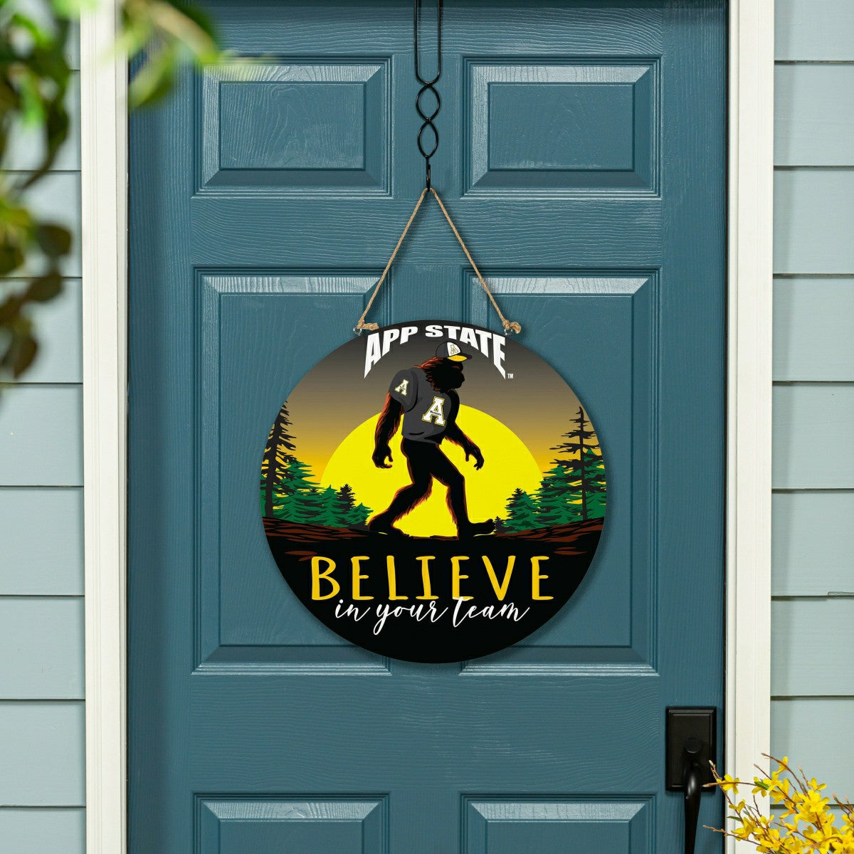Appalachian State University Bigfoot Round Door Décor with Hanging Rop