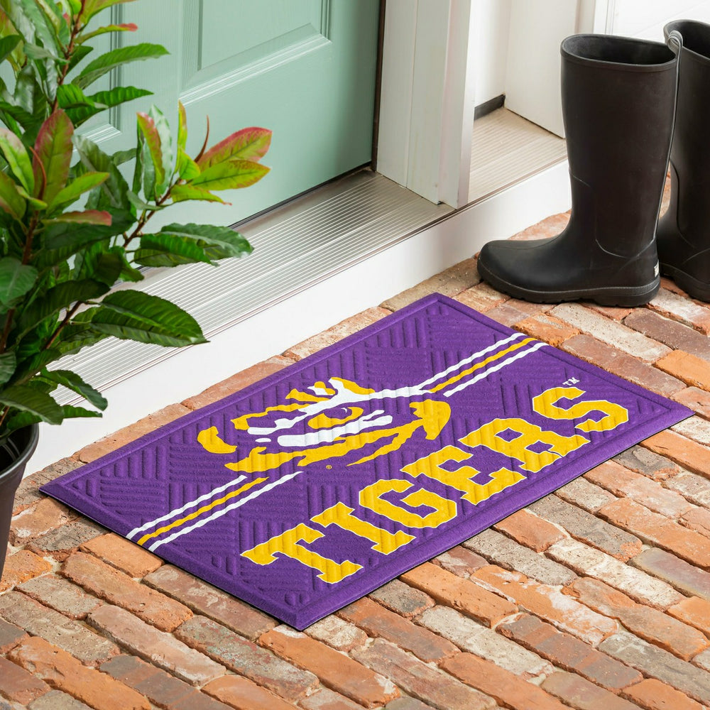 Embossed Mat, Cross Hatch, Louisiana State University