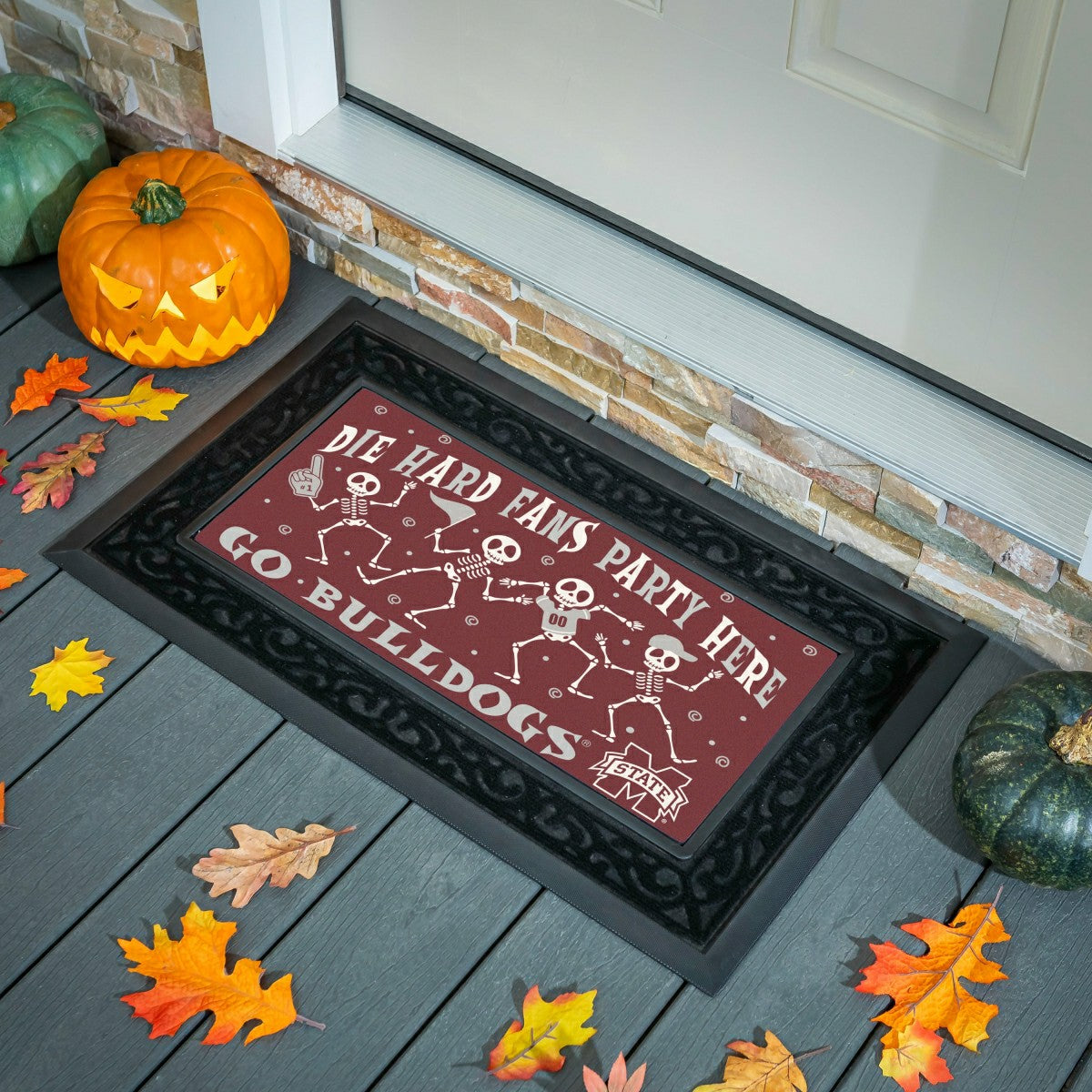 Mississippi State University Flocked Coir Halloween Sassafras Switch M