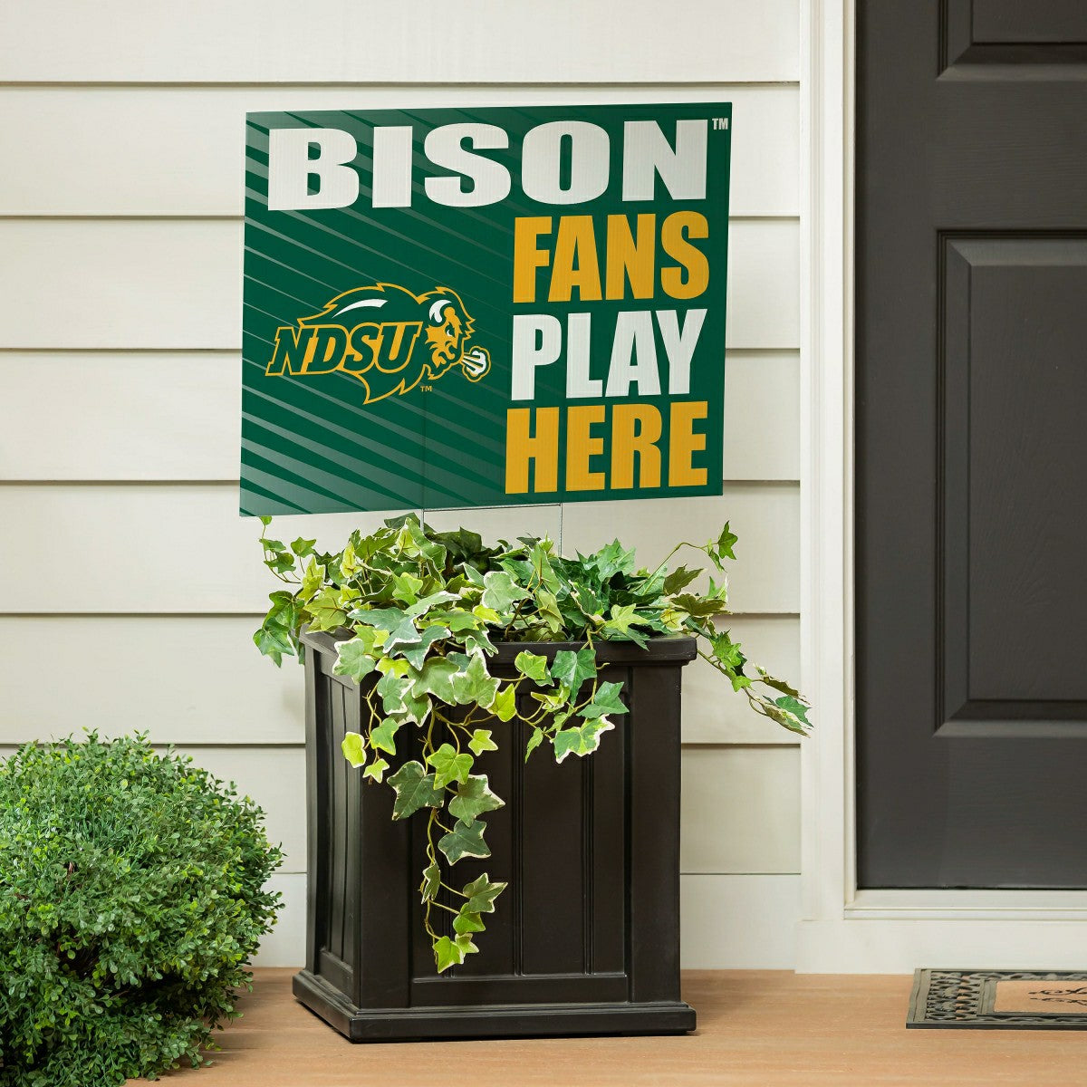 North Dakota State University Coroplast Yard Sign "Fans Play Here"