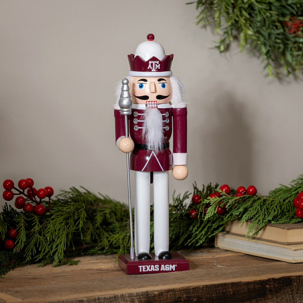 Nutcracker Statue, Texas A&M