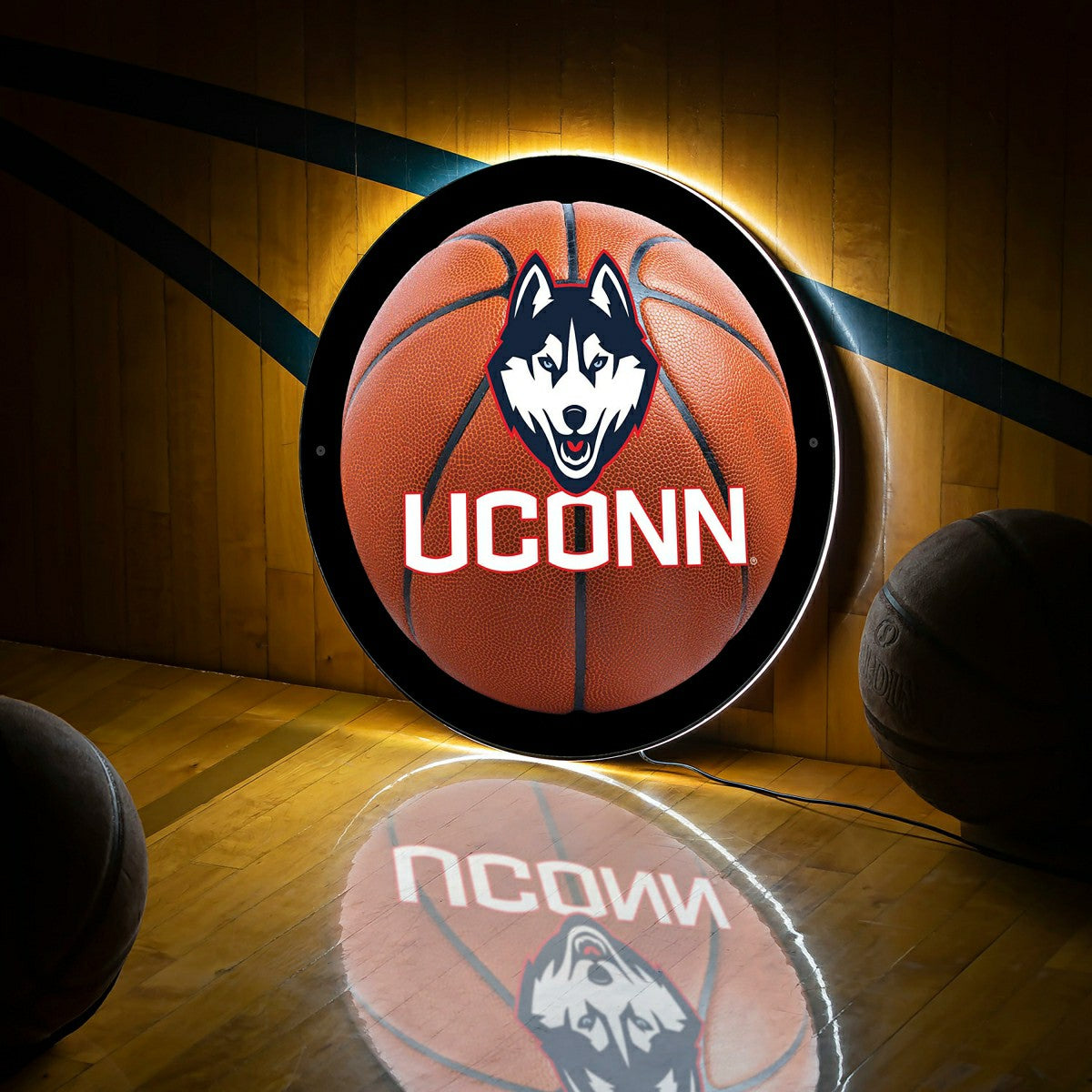 LED Wall Decor, Round, Med, Uconn, Basketball