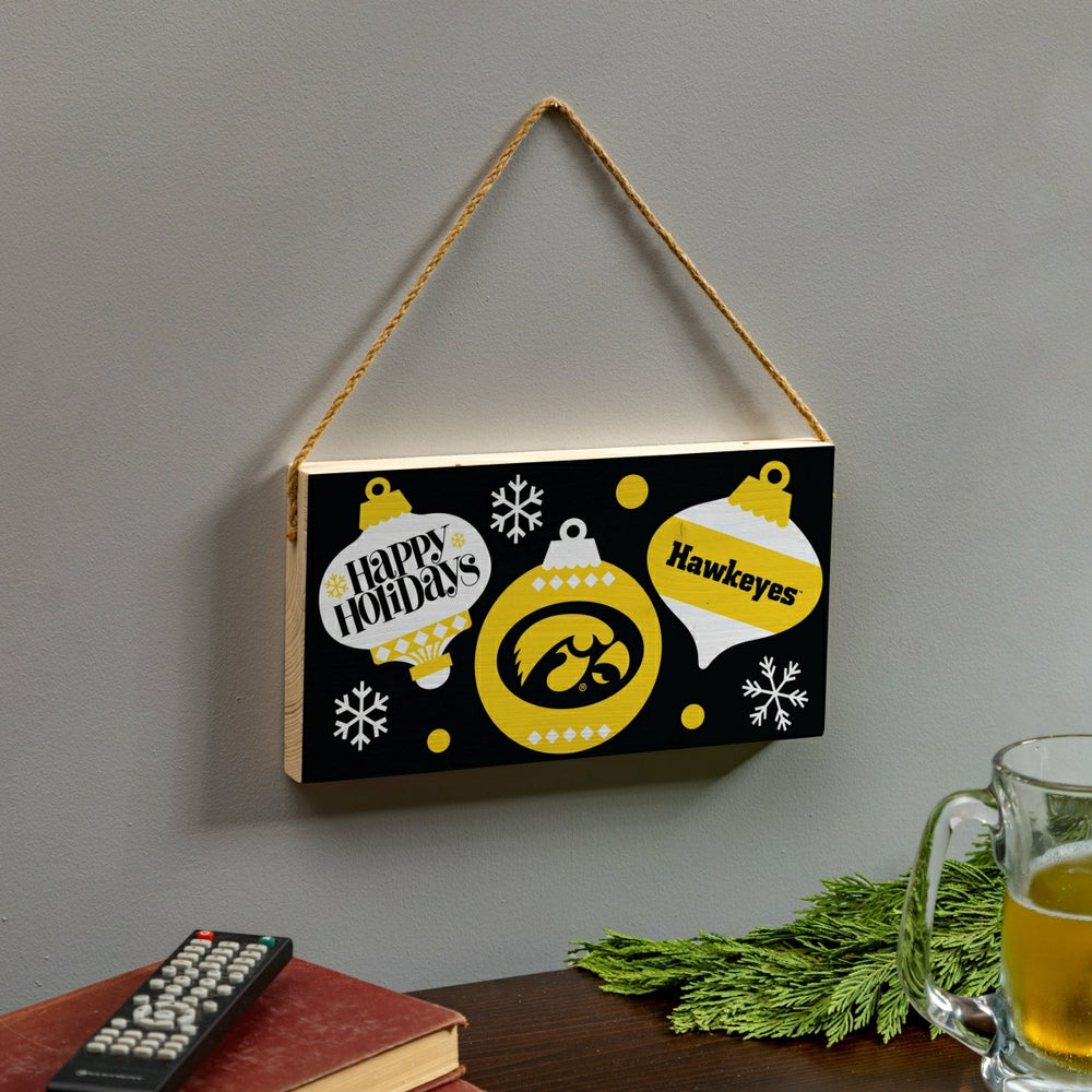 University of Iowa Holiday Wood Wall Sign, 6x11