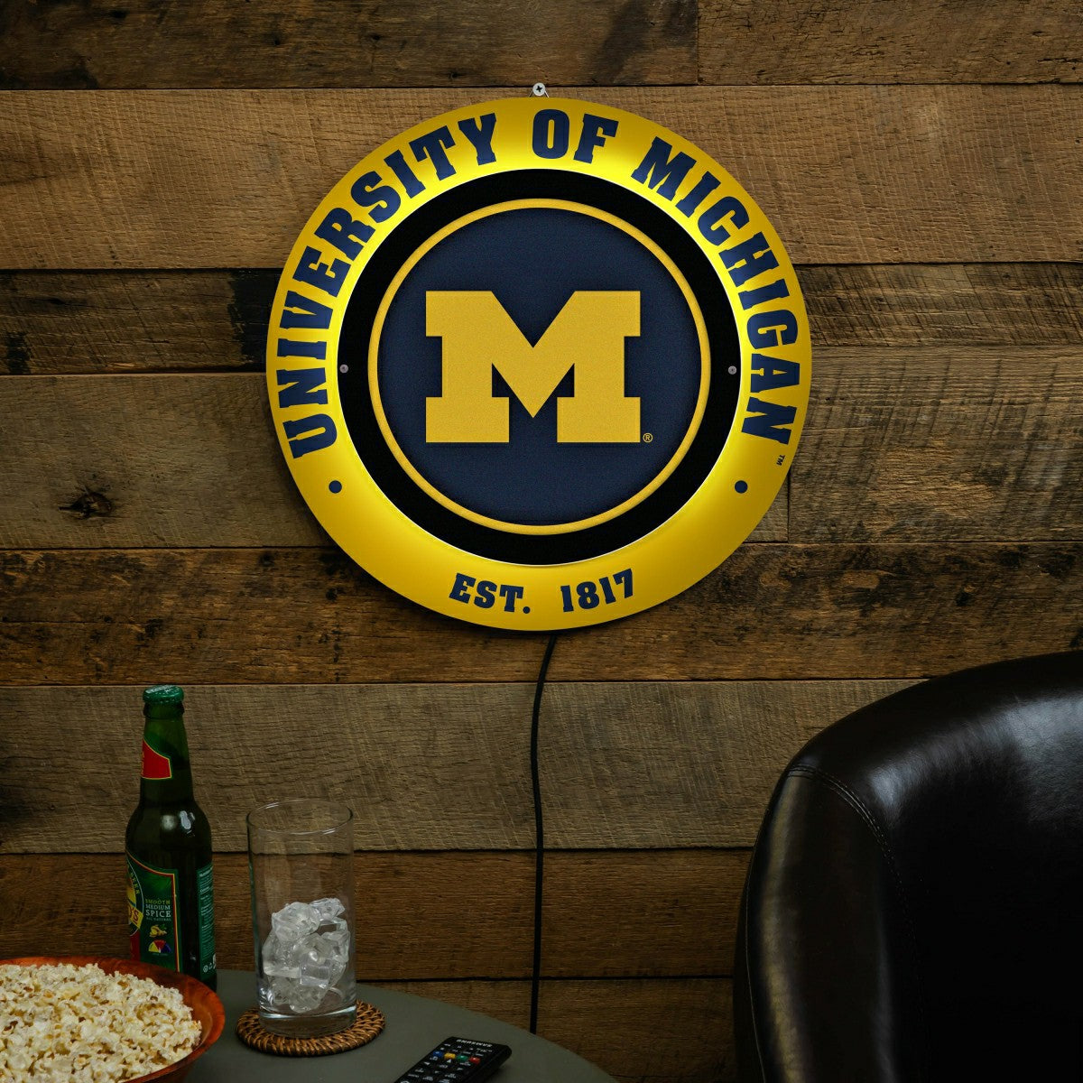 University Of Michigan, Metal Lite, Round