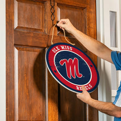 University of Mississippi Round Door Décor with Hanging Rope, 18x18