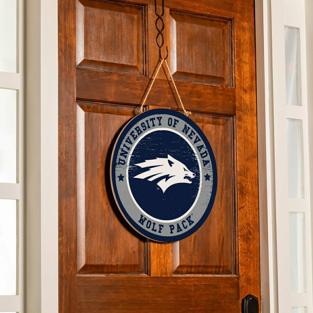 University of Nevada Round Door Décor with Hanging Rope, 18x18