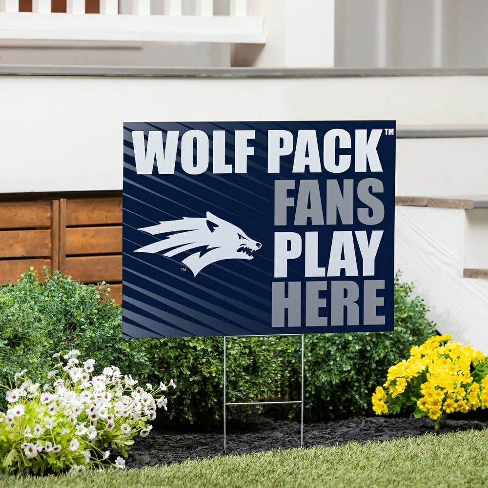 University of Nevada Coroplast Yard Sign "Fans Play Here"