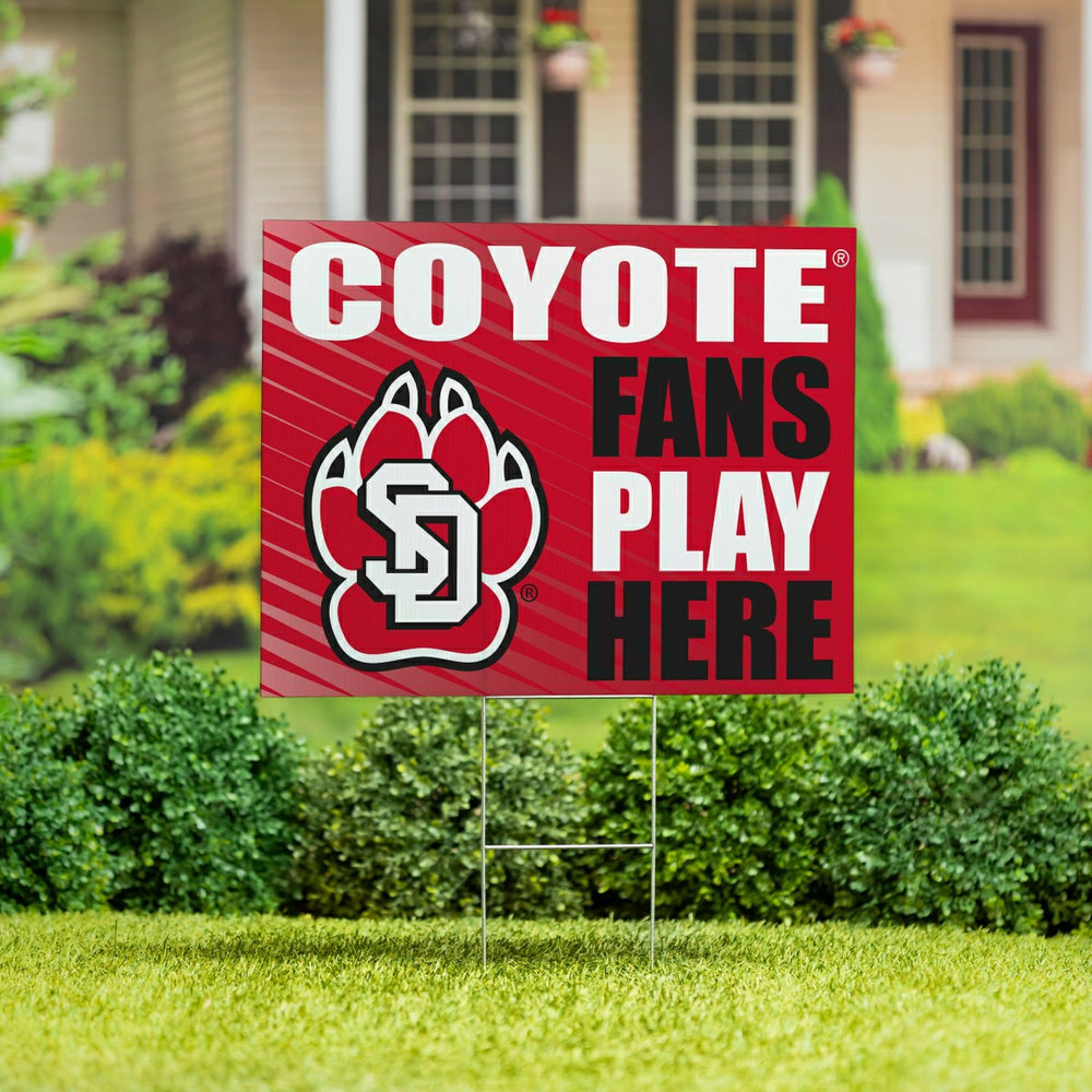 University of South Dakota Coroplast Yard Sign "Fans Play Here"