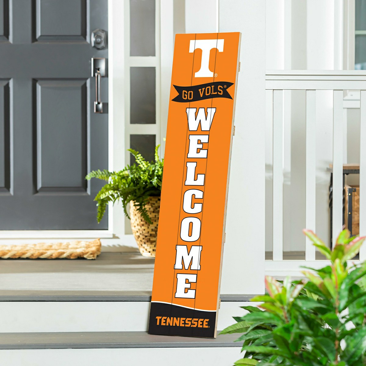 University of Tennessee Large Single Sided Leaner, 46"