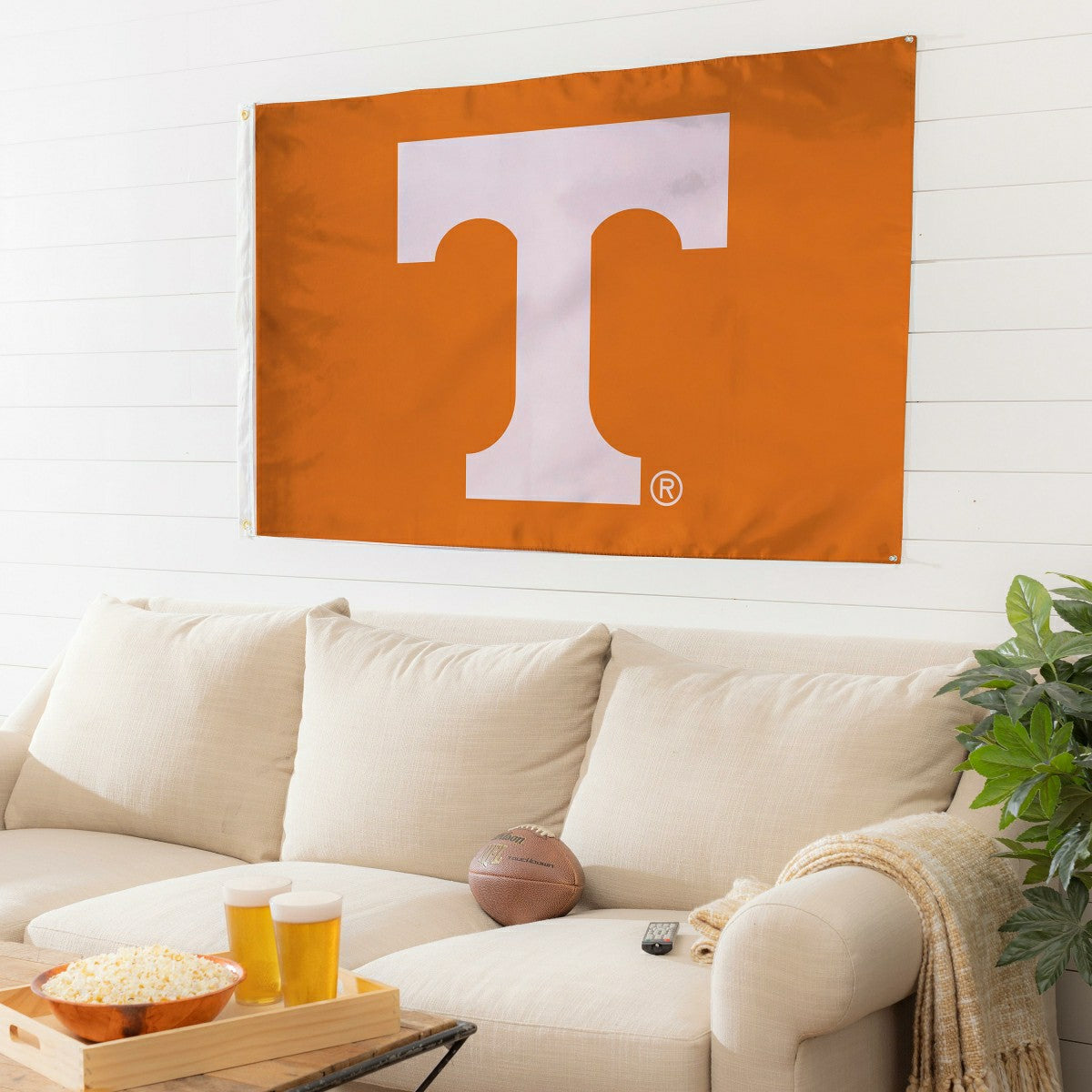 University of Tennessee Single Sided Estate Flag with 2 Grommets, 3'x5