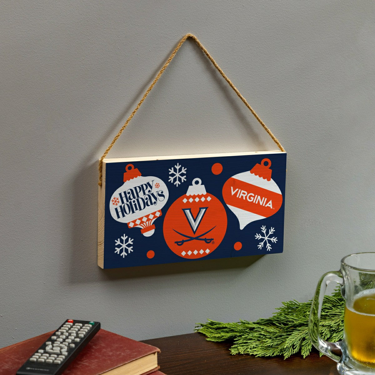 University of Virginia Holiday Wood Wall Sign, 6x11