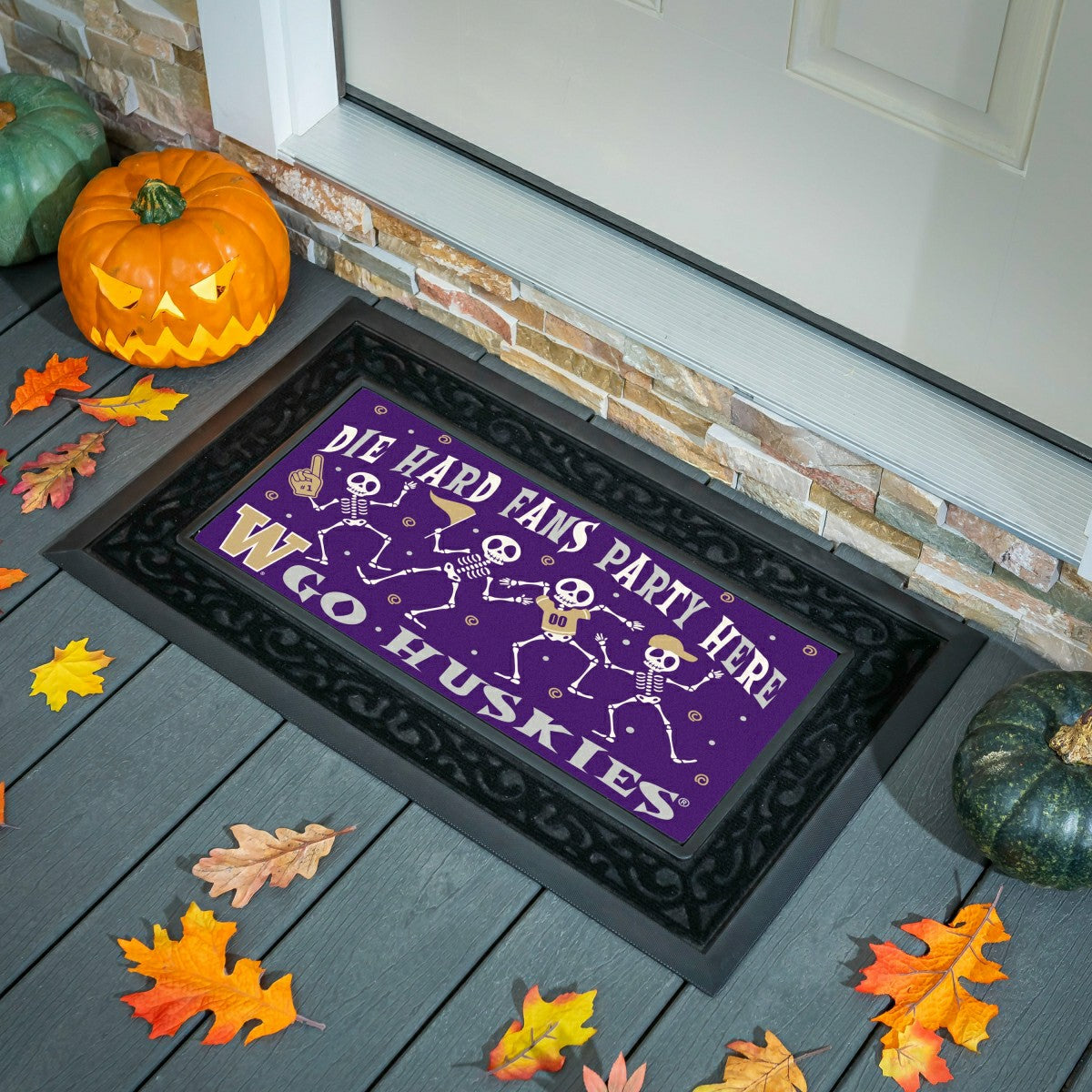 University of Washington Flocked Coir Halloween Sassafras Switch Mat,