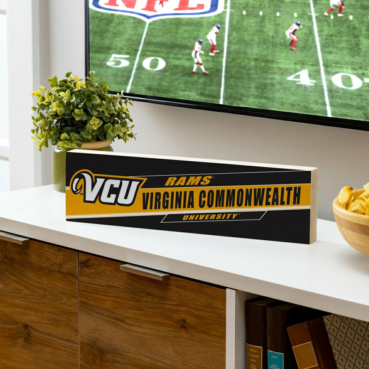 Virginia Commonwealth University Mantle Sign, Down Home Fans, 5x18