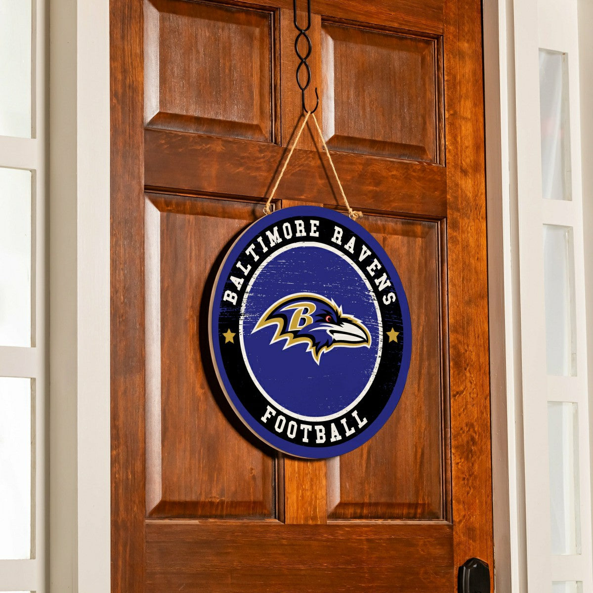 Baltimore Ravens Round Door Décor with Hanging Rope, 18x18