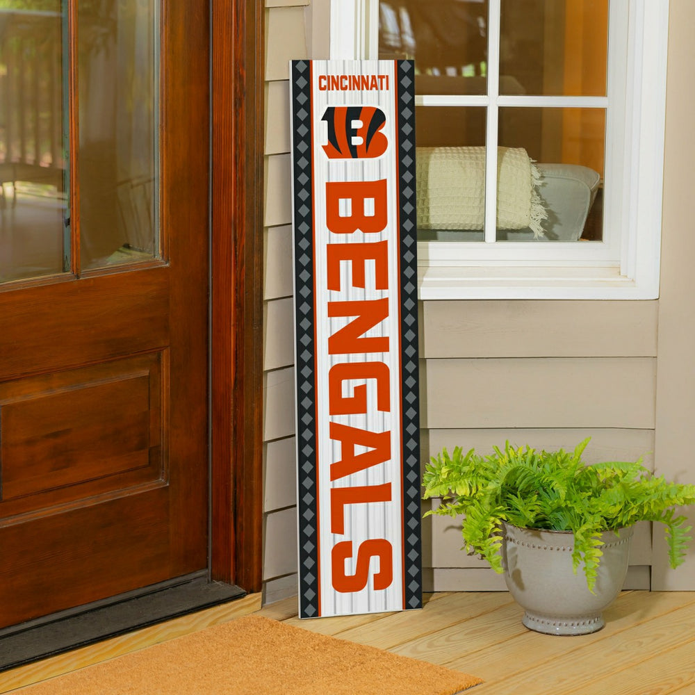 Cincinnati Bengals 47" Double Sided Leaner, Christmas