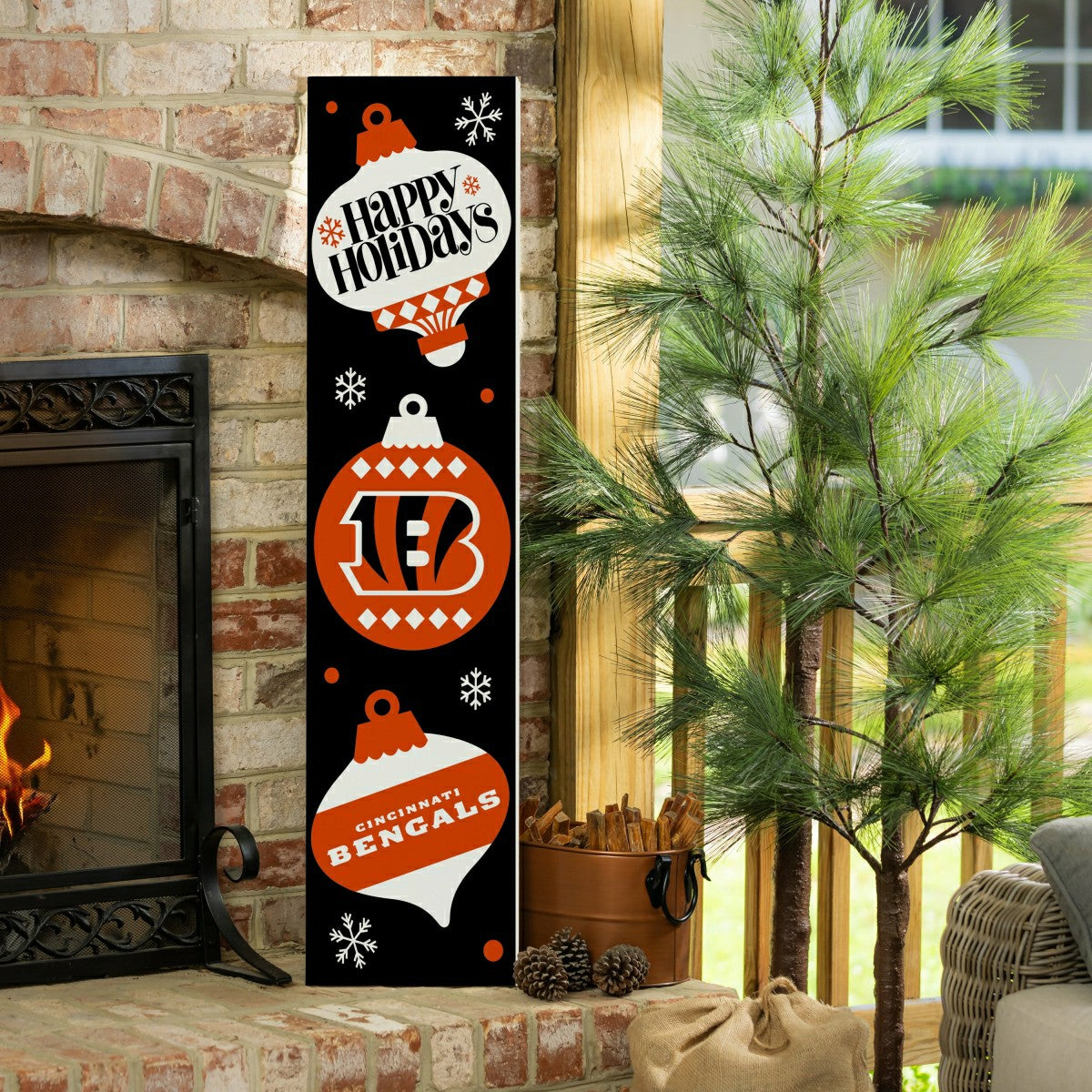 Cincinnati Bengals 47" Double Sided Leaner, Christmas