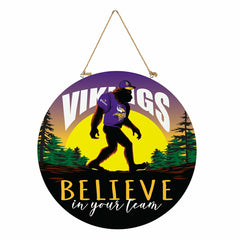 Minnesota Vikings Bigfoot Round Door Décor with Hanging Rope, 18x18