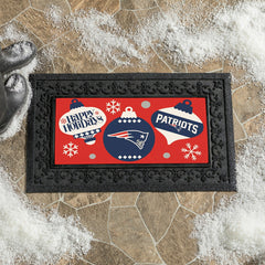 New England Patriots Holiday Flocked Coir Sassafras Switch Mat, 22"x10