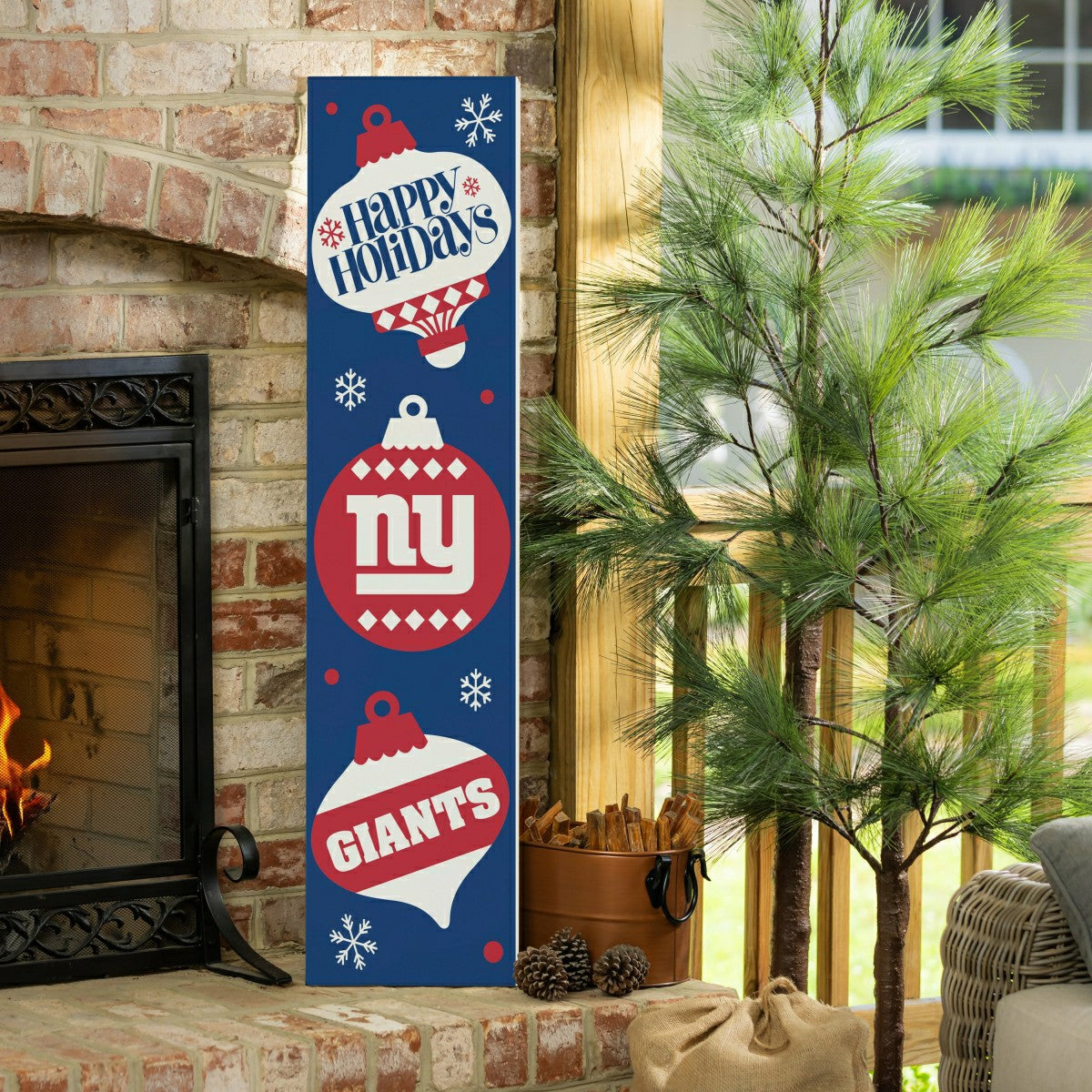 47" Double Sided Leaner, New York Giants, Christmas