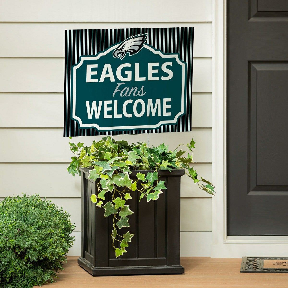 Philadelphia Eagles Coroplast Yard Sign, "Fans Welcome"