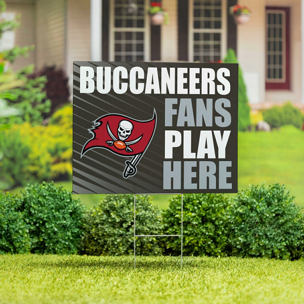 Tampa Bay Buccaneers Coroplast Yard Sign "Fans Play Here"