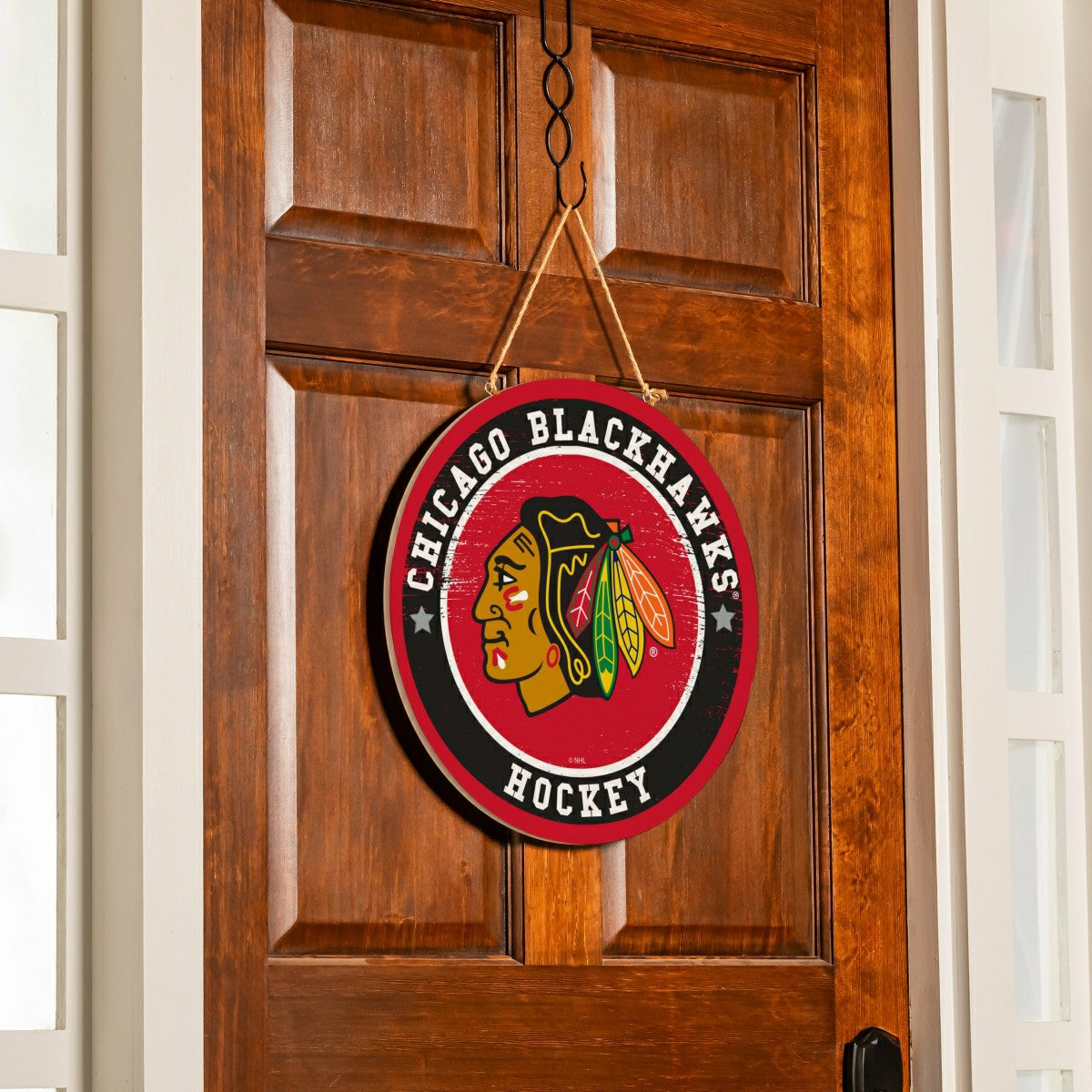 Chicago Blackhawks Round Door Décor with Hanging Rope, 18x18