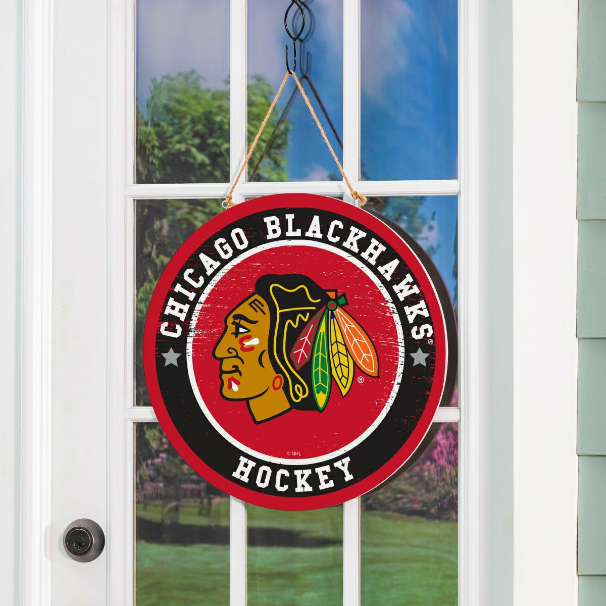 Chicago Blackhawks Round Door Décor with Hanging Rope, 18x18