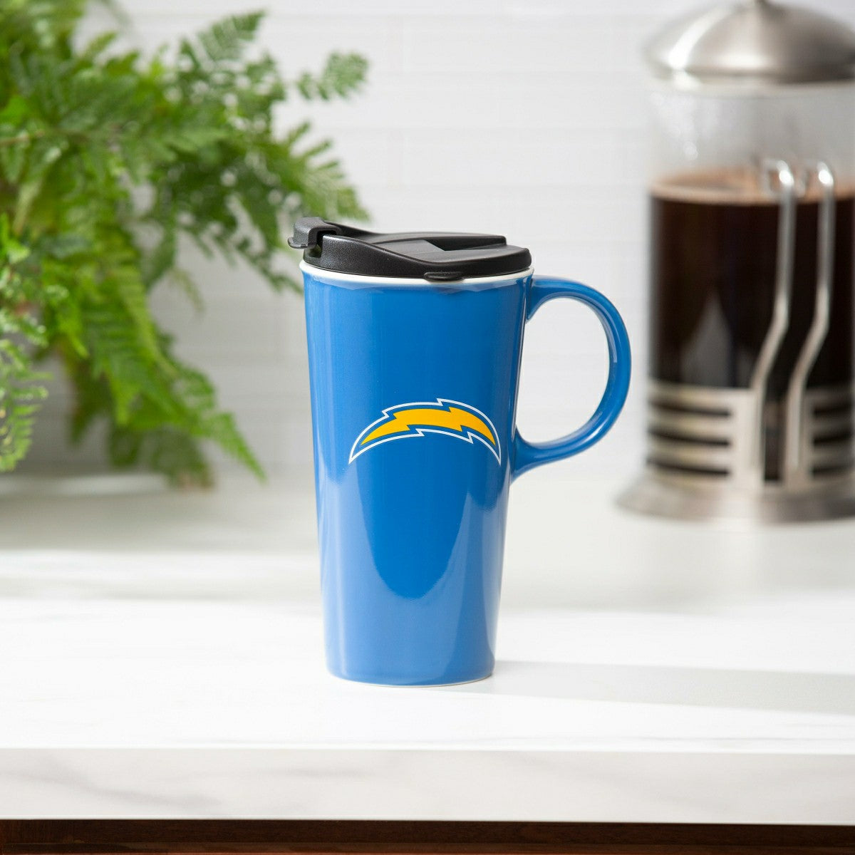 Los Angeles Chargers, 17oz Boxed Travel Latte