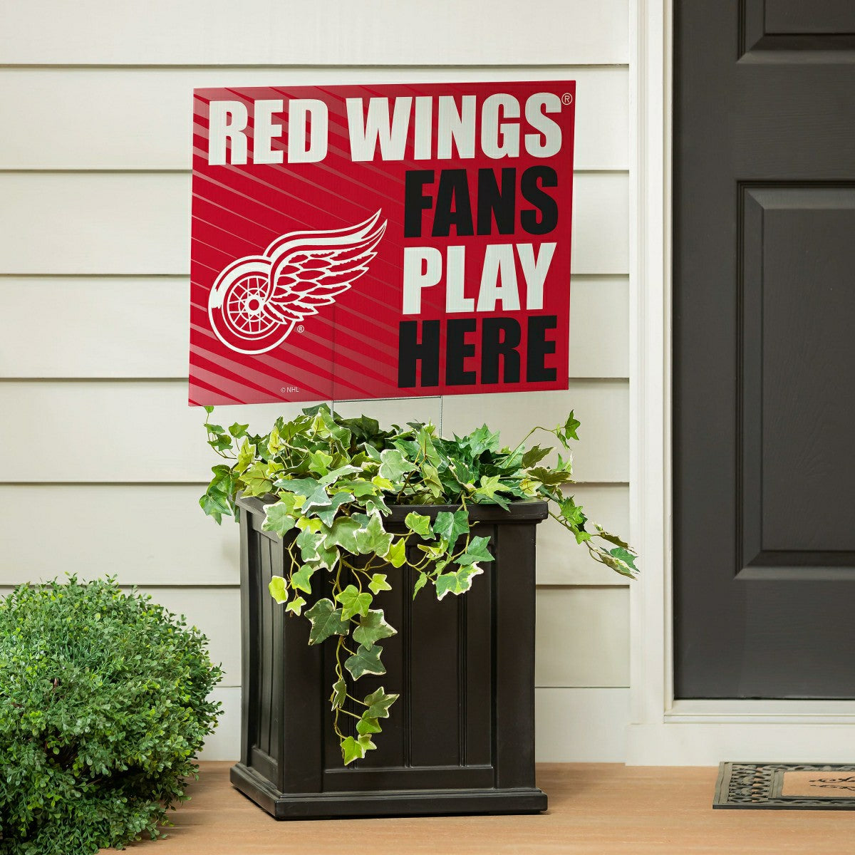 Detroit Red Wings Coroplast Yard Sign "Fans Play Here"