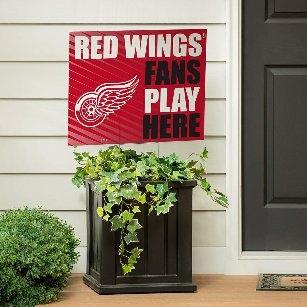 Detroit Red Wings Coroplast Yard Sign "Fans Play Here"